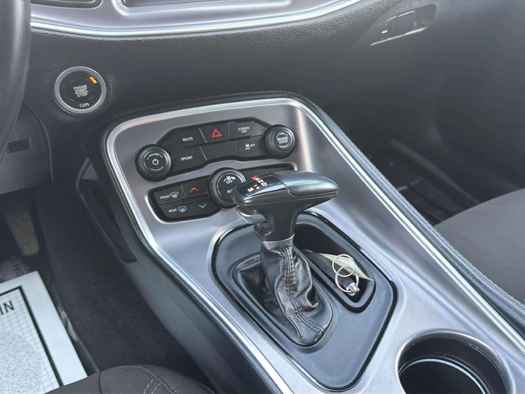 Photo 16 of this DODGE CHALLENGER