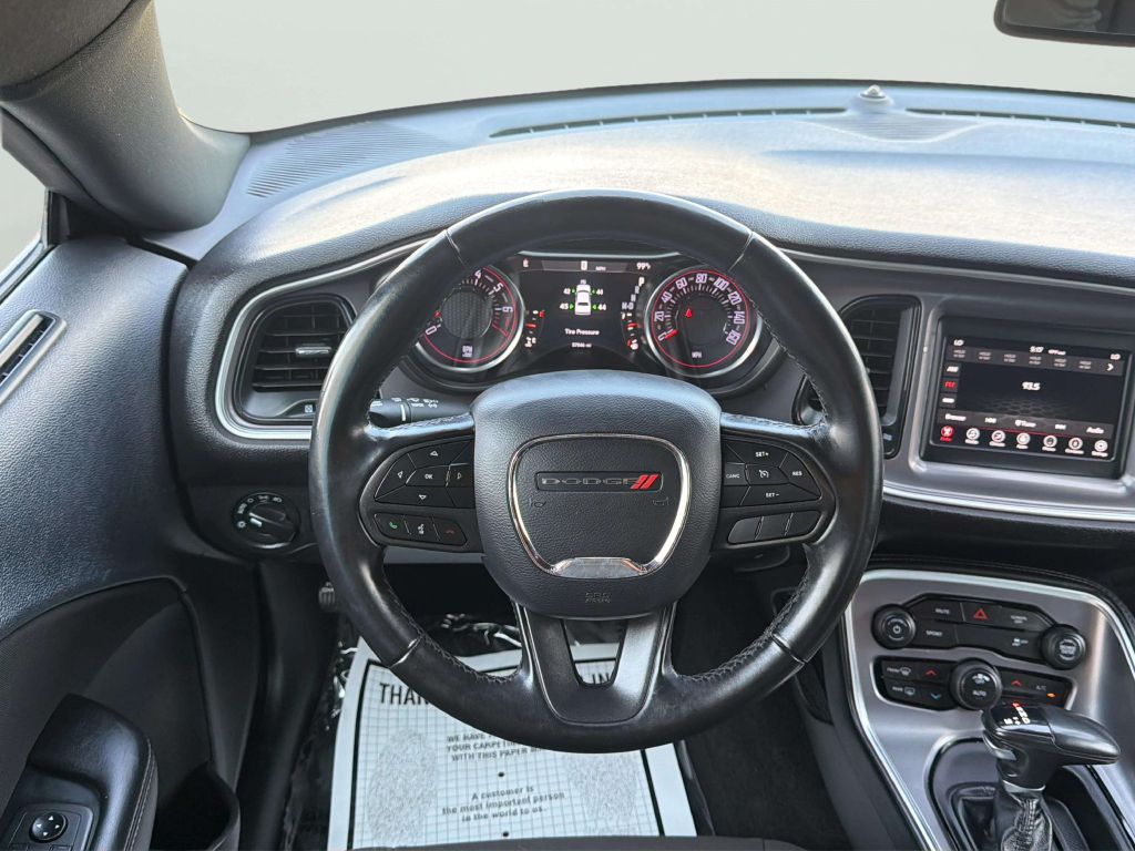 Photo 17 of this DODGE CHALLENGER