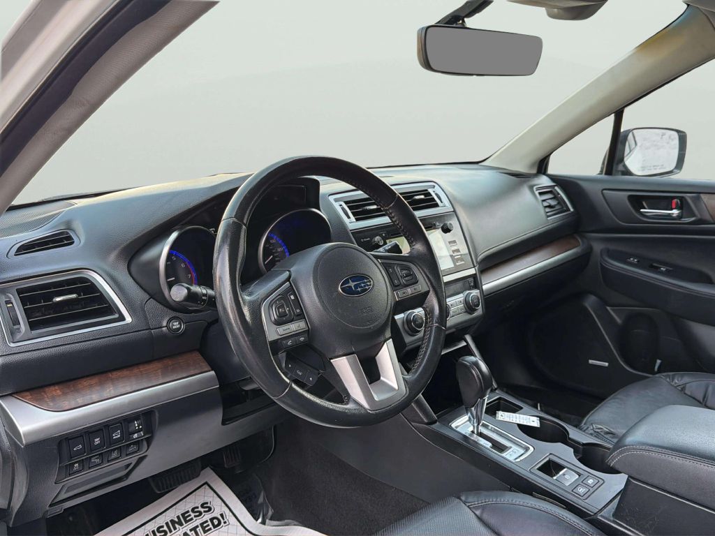 Photo 11 of this SUBARU OUTBACK
