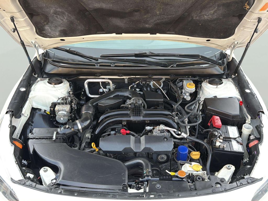 Photo 32 of this SUBARU OUTBACK