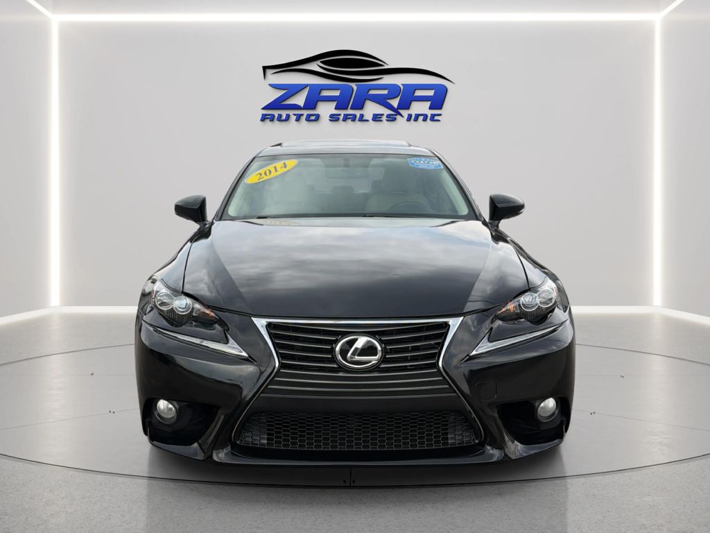 Photo 2 of this LEXUS IS 250