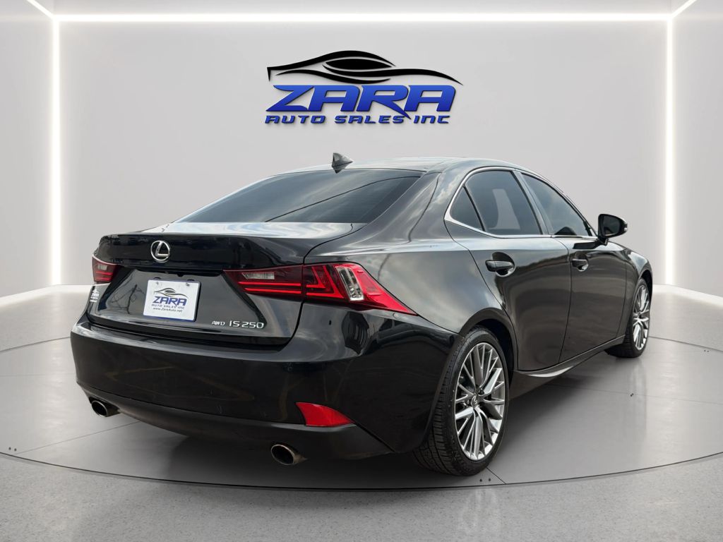Photo 7 of this LEXUS IS 250