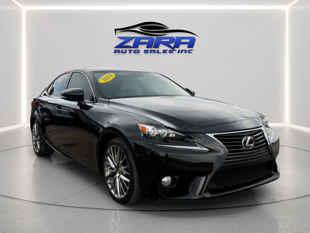 Photo 9 of this LEXUS IS 250
