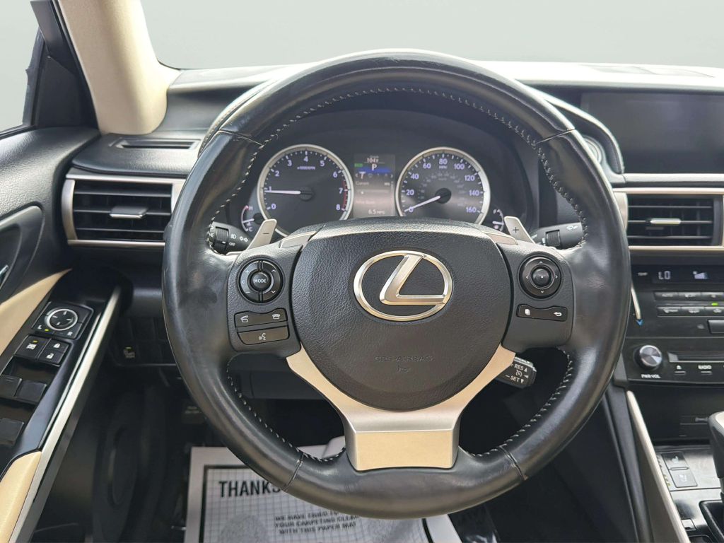 Photo 21 of this LEXUS IS 250
