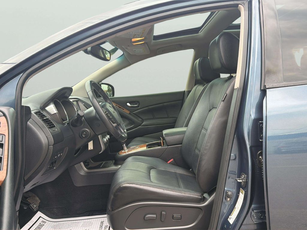 Photo 13 of this NISSAN MURANO