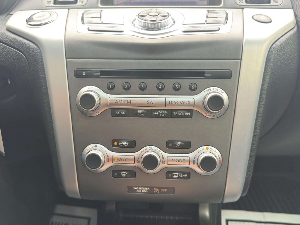 Photo 28 of this NISSAN MURANO
