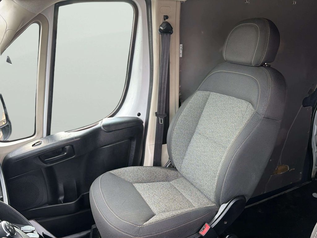 Photo 13 of this RAM PROMASTER