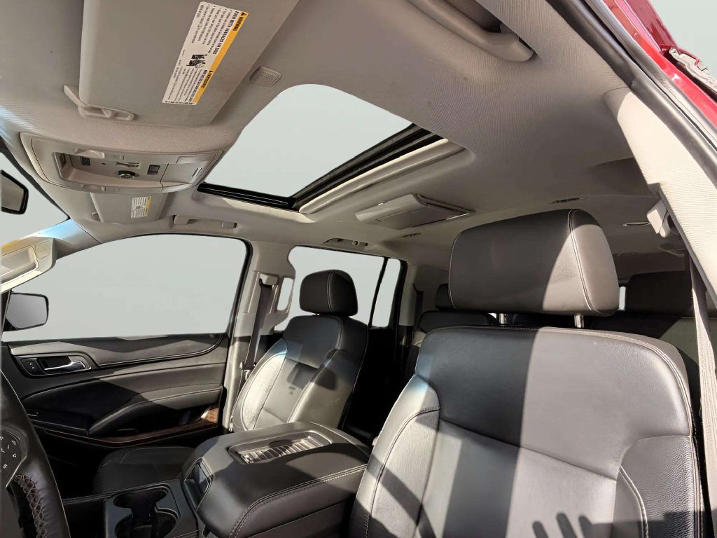 Photo 15 of this CHEVROLET SUBURBAN
