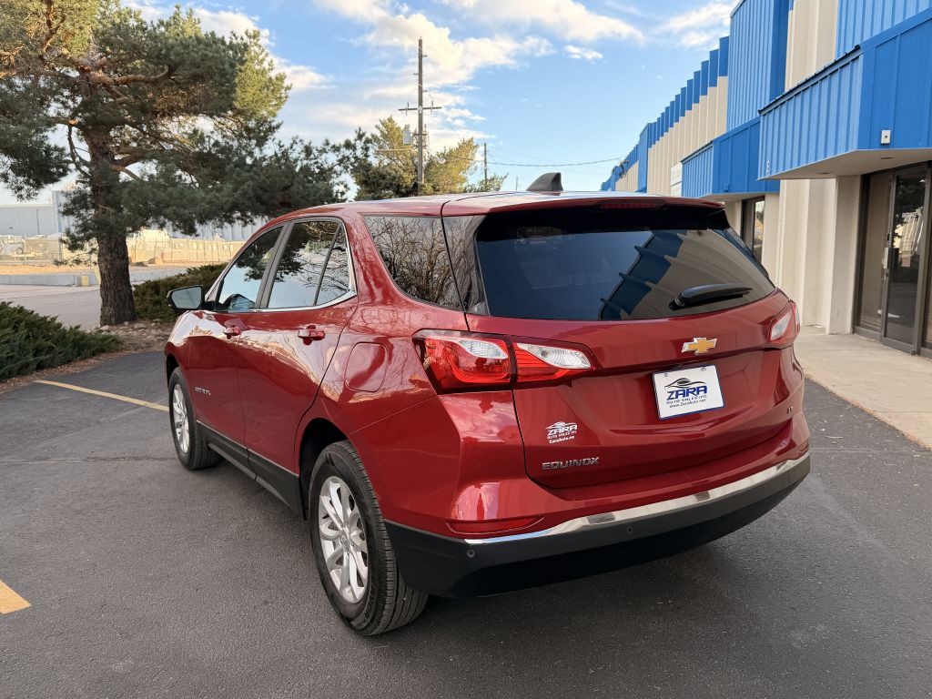 Photo 5 of this CHEVROLET EQUINOX