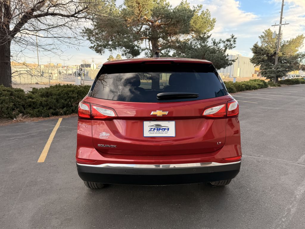 Photo 6 of this CHEVROLET EQUINOX