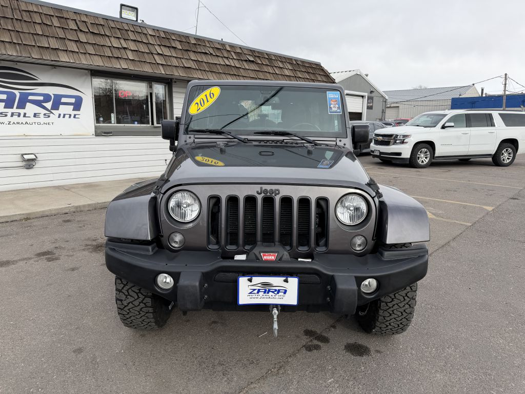 Photo 2 of this JEEP WRANGLER UNLIMI