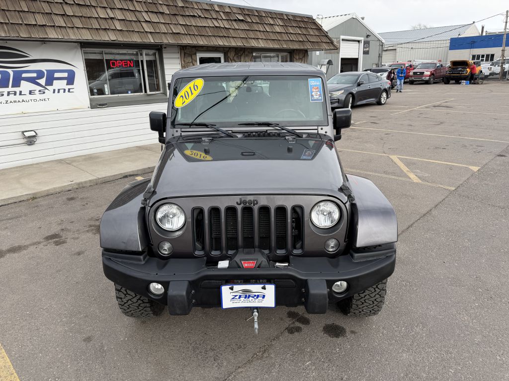 Photo 9 of this JEEP WRANGLER UNLIMI