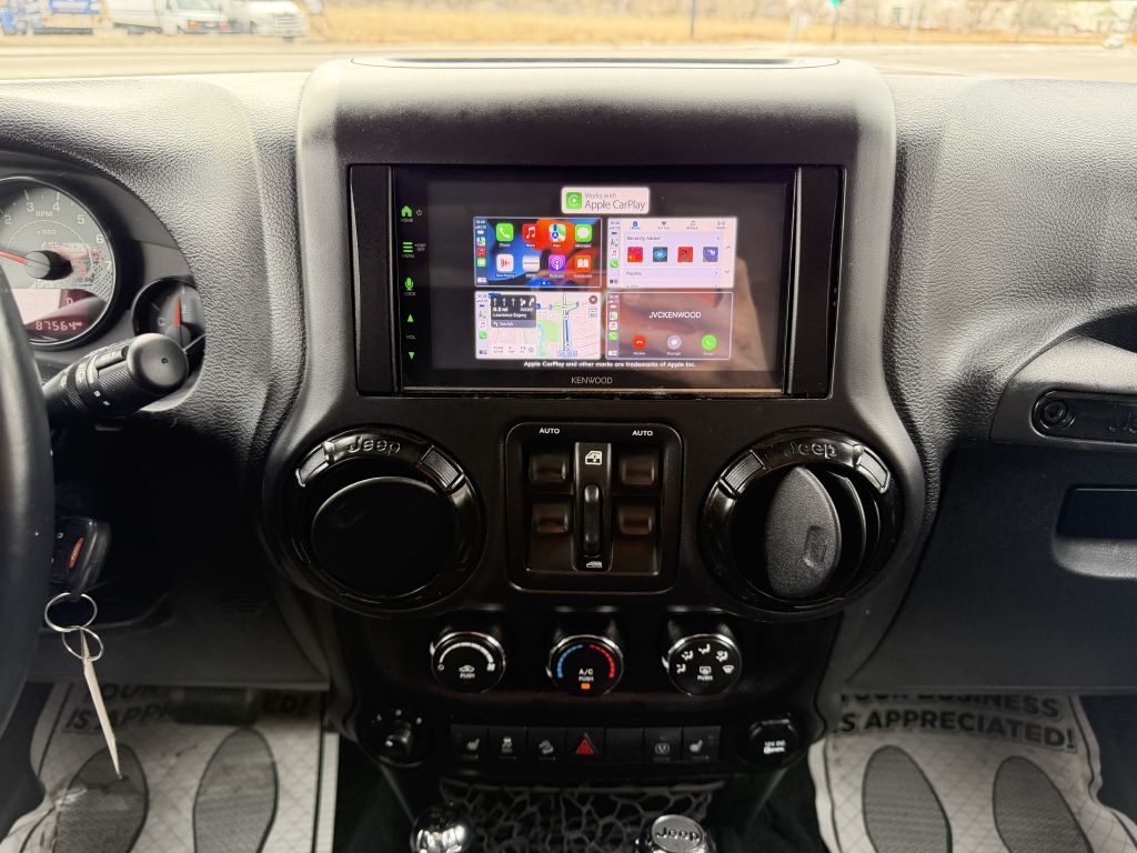 Photo 20 of this JEEP WRANGLER UNLIMI