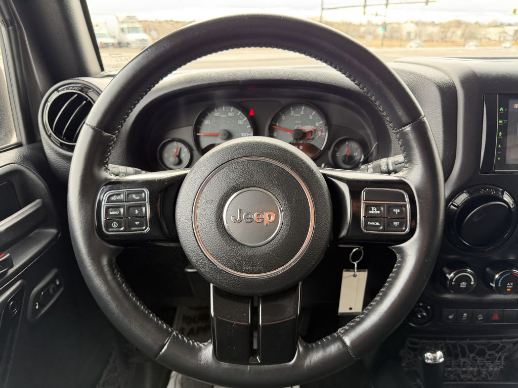 Photo 22 of this JEEP WRANGLER UNLIMI