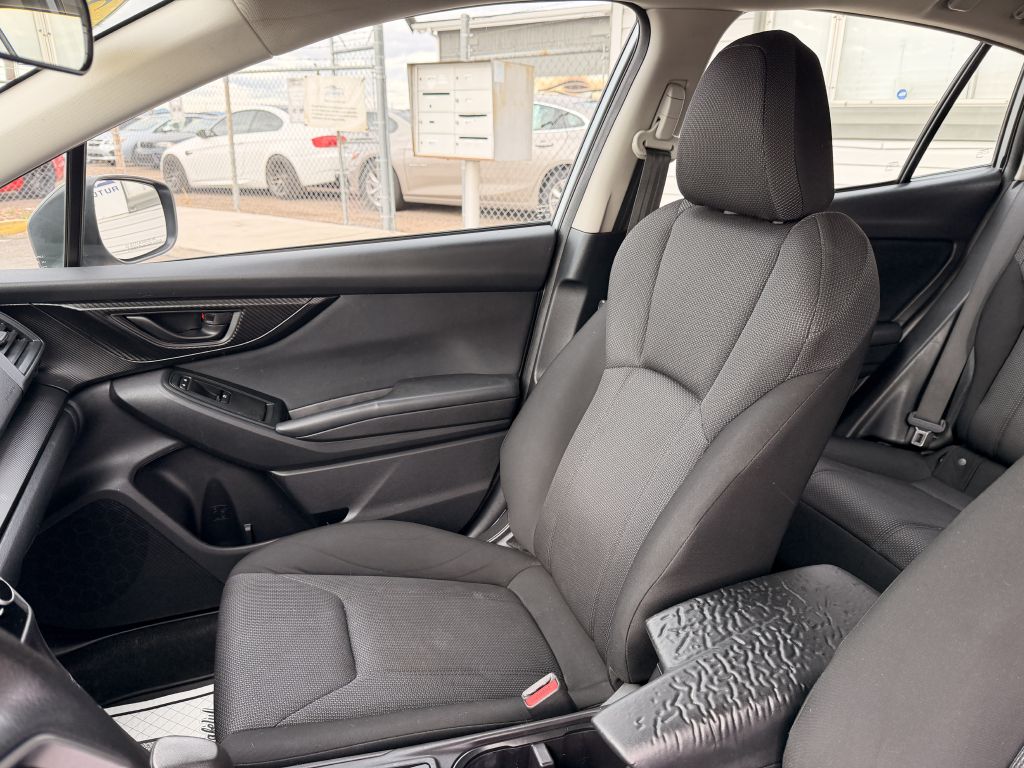 Photo 14 of this SUBARU IMPREZA