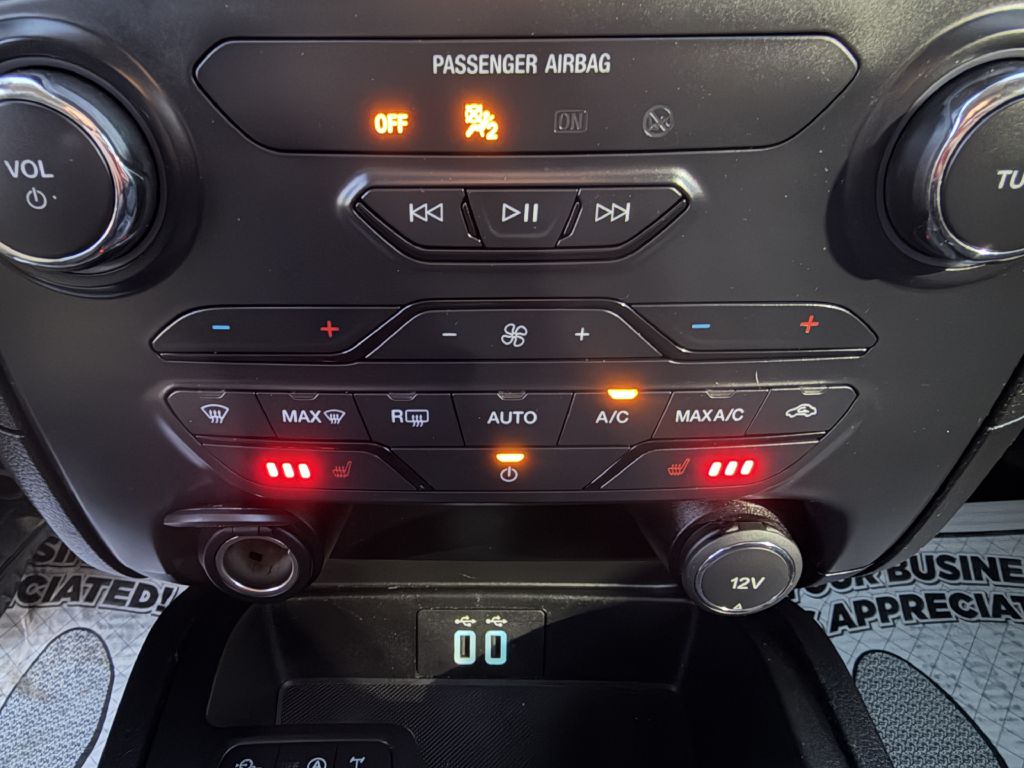Photo 24 of this FORD RANGER