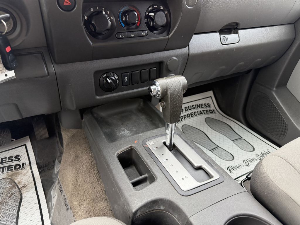 Photo 19 of this NISSAN XTERRA