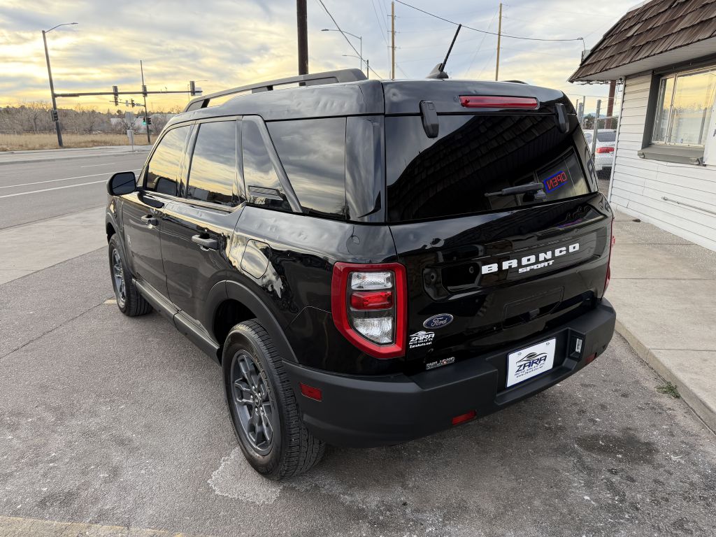 Photo 5 of this FORD BRONCO SPORT