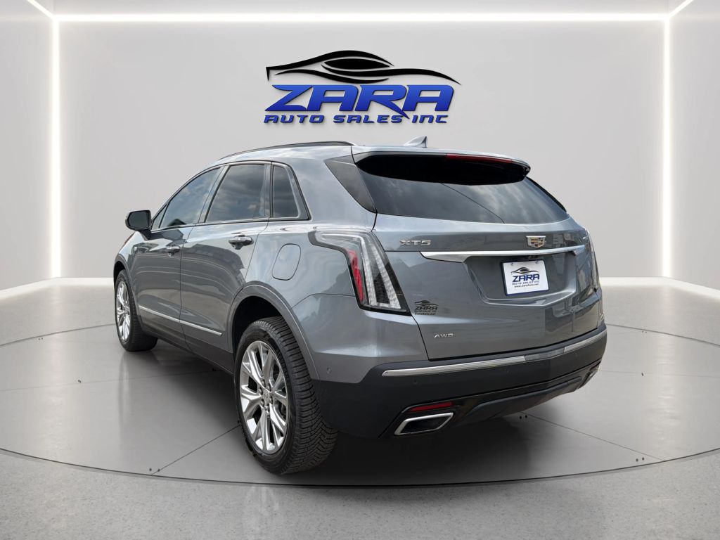 Photo 5 of this CADILLAC XT5