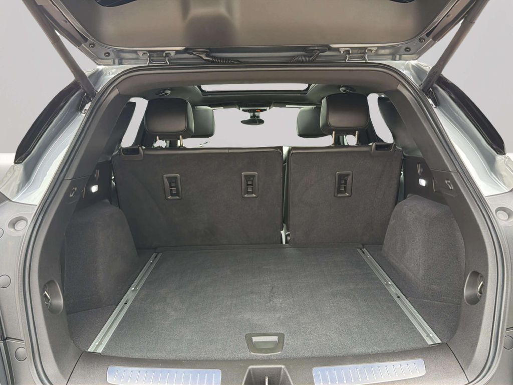 Photo 37 of this CADILLAC XT5
