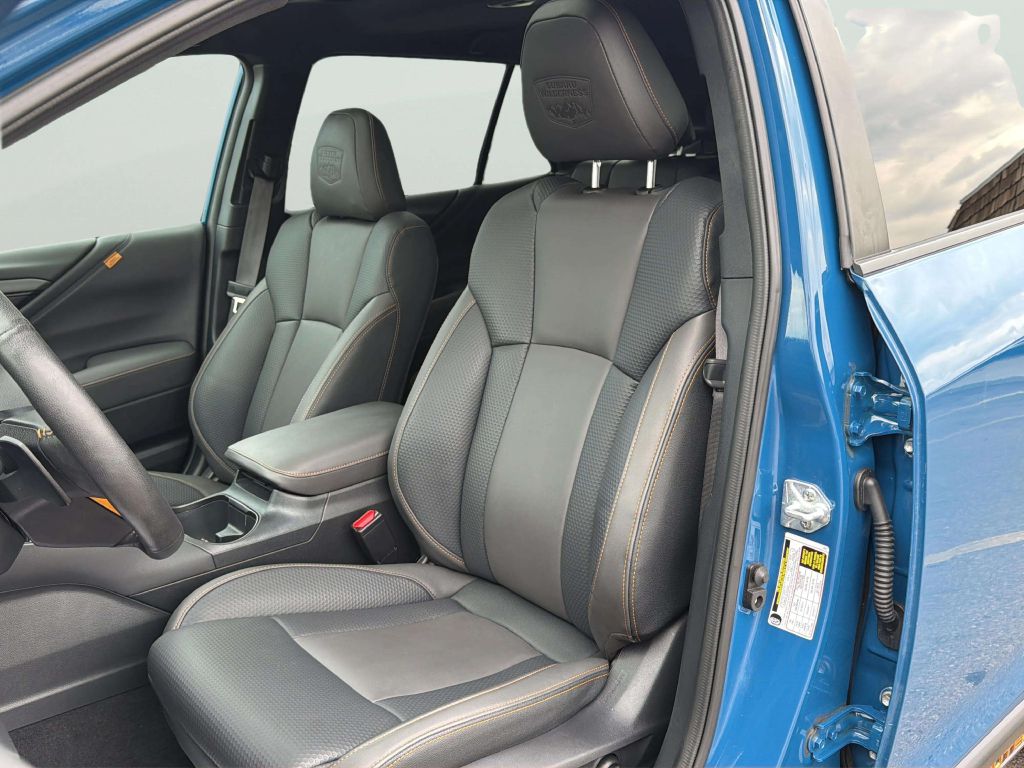 Photo 12 of this SUBARU OUTBACK