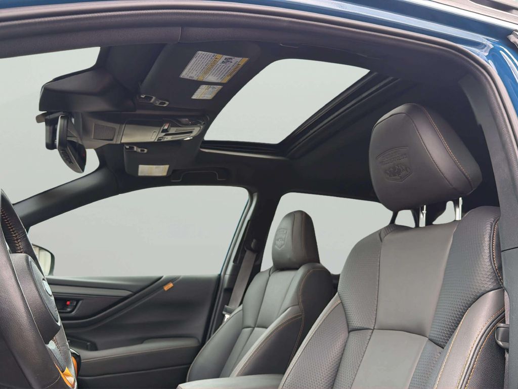 Photo 14 of this SUBARU OUTBACK