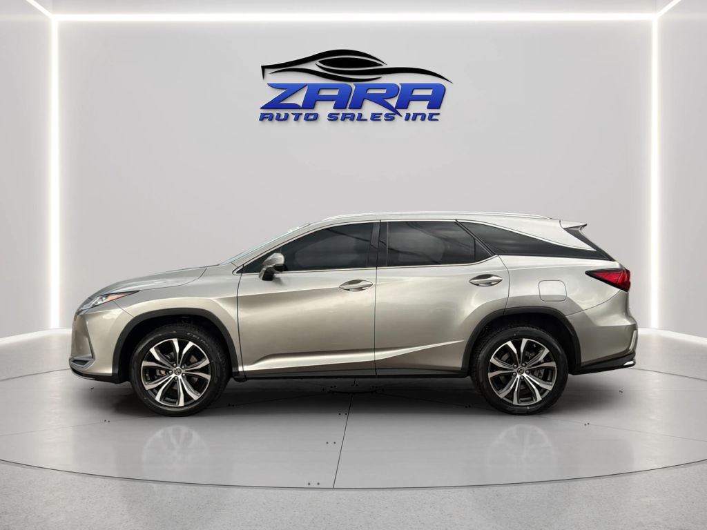 Photo 4 of this LEXUS RX 350L
