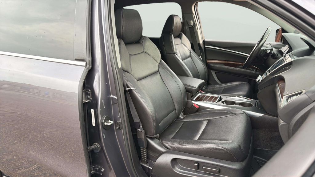 Photo 14 of this ACURA MDX