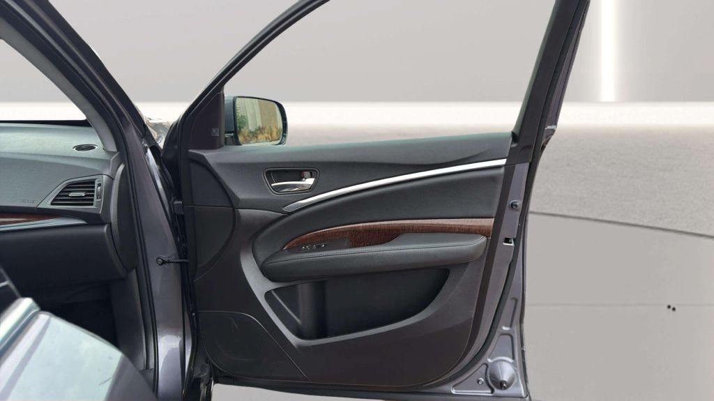 Photo 16 of this ACURA MDX