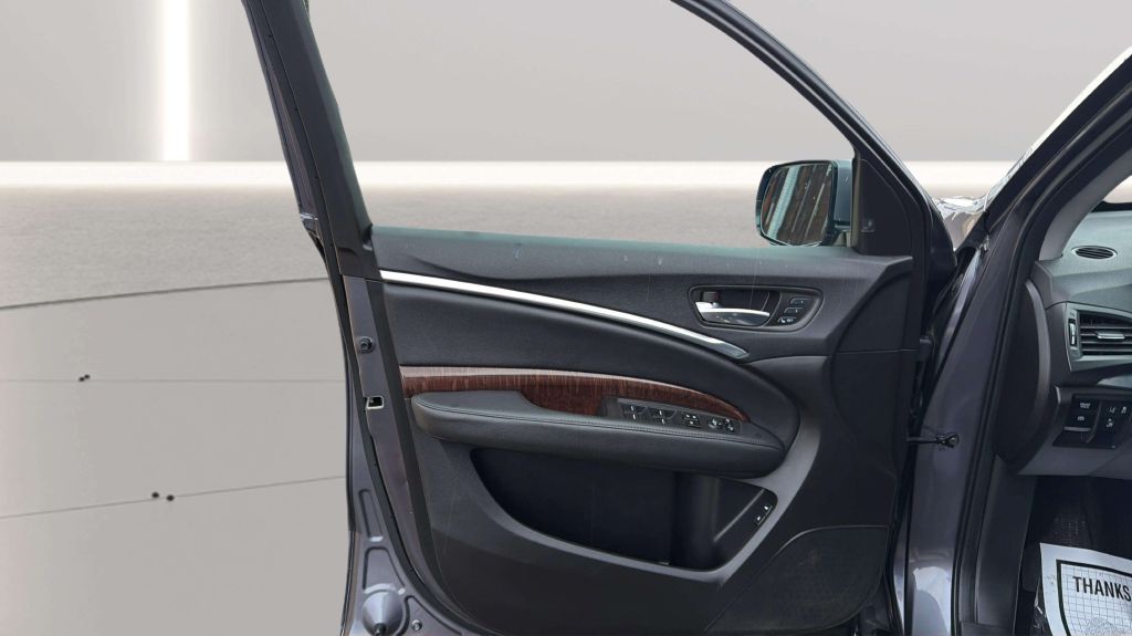 Photo 18 of this ACURA MDX