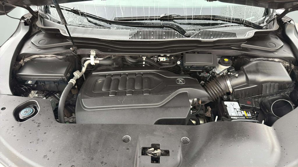 Photo 38 of this ACURA MDX