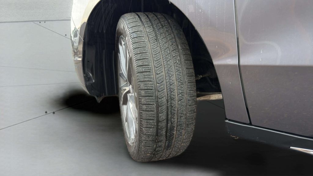 Photo 41 of this ACURA MDX