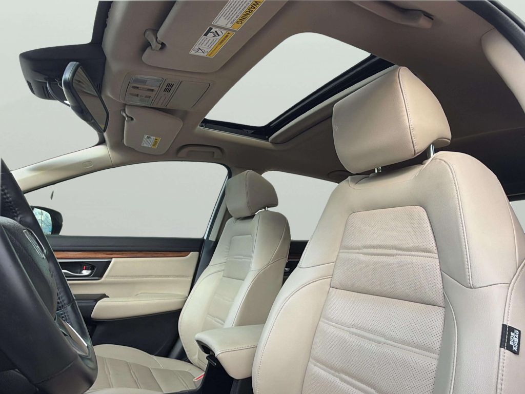 Photo 13 of this HONDA CR-V