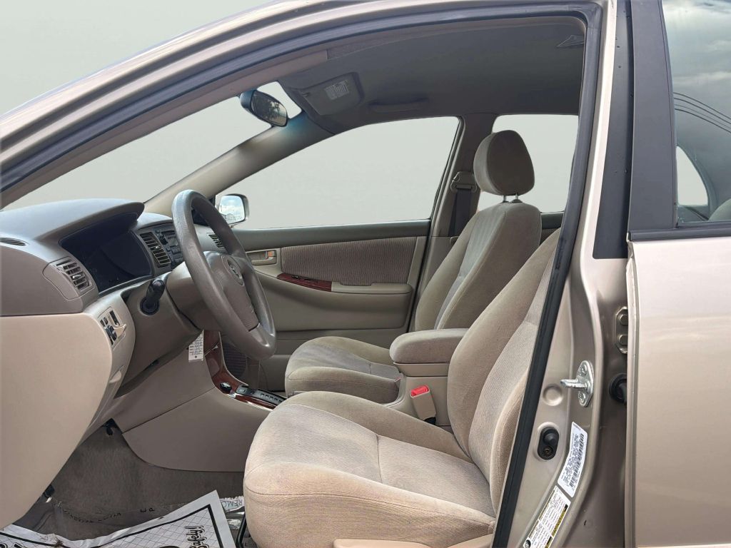 Photo 11 of this TOYOTA COROLLA
