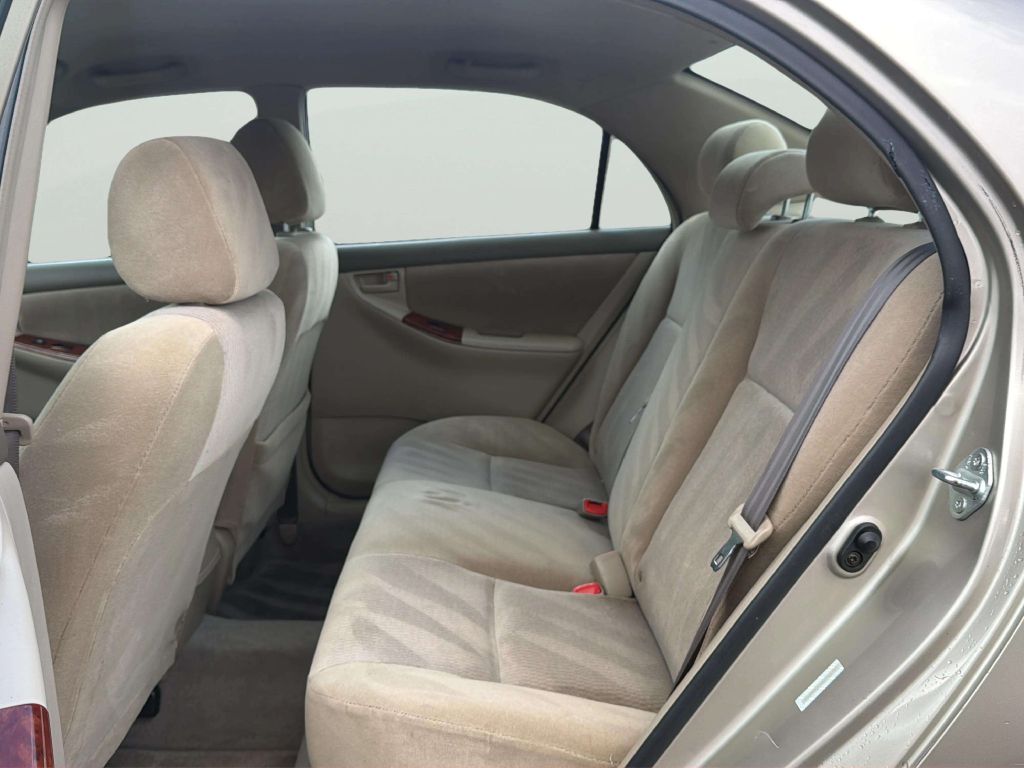 Photo 15 of this TOYOTA COROLLA