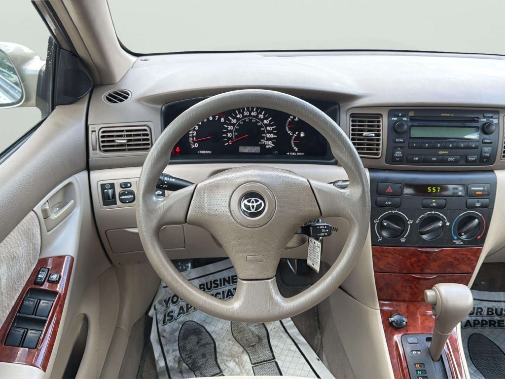 Photo 19 of this TOYOTA COROLLA