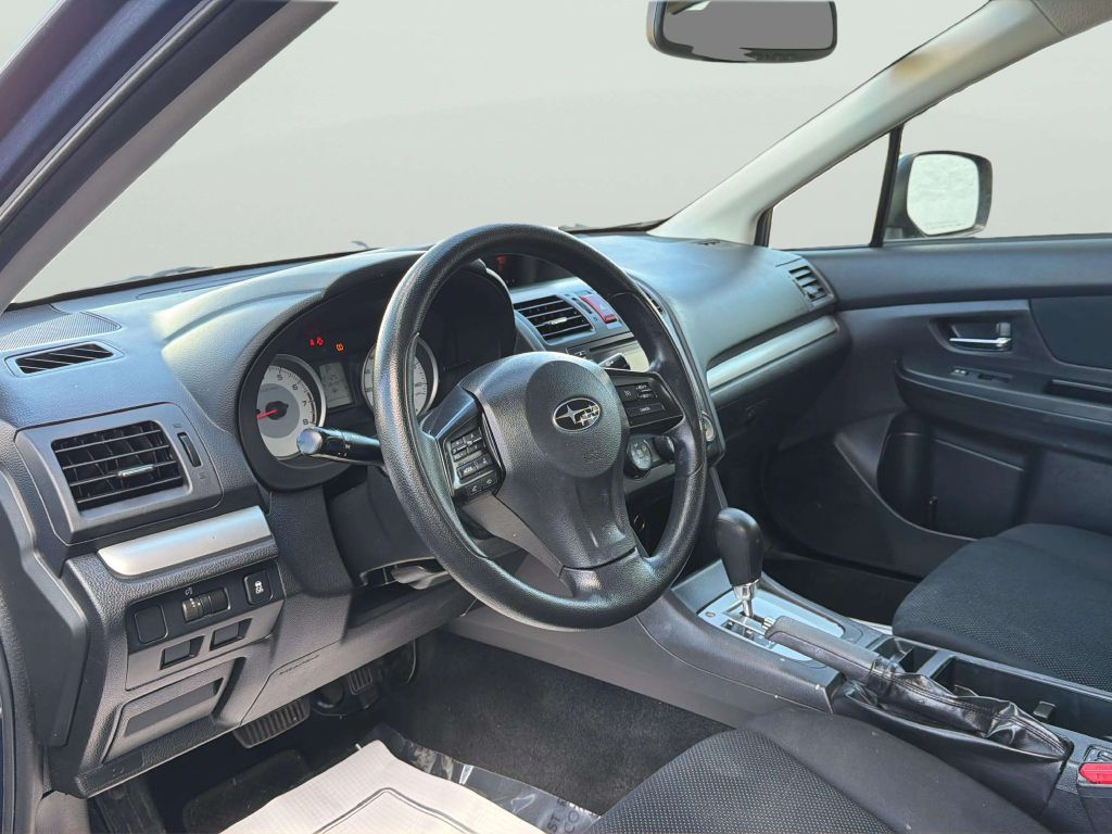 Photo 10 of this SUBARU IMPREZA