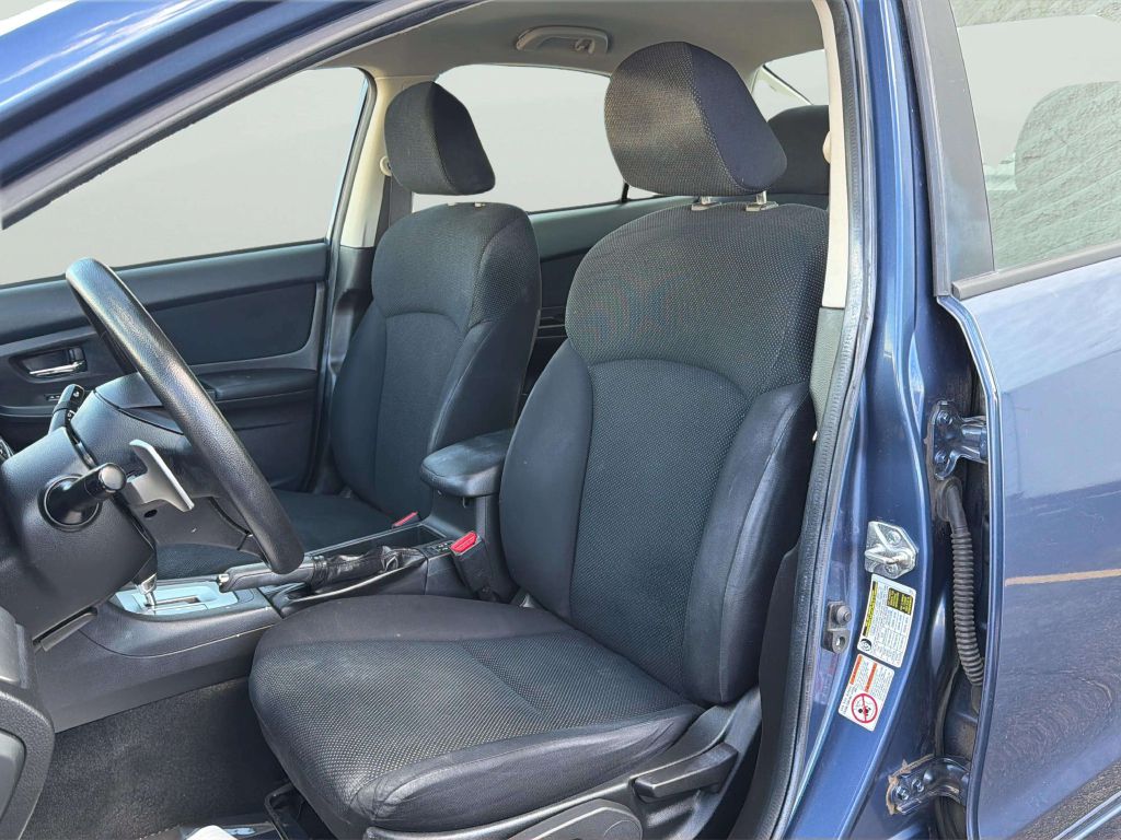 Photo 12 of this SUBARU IMPREZA