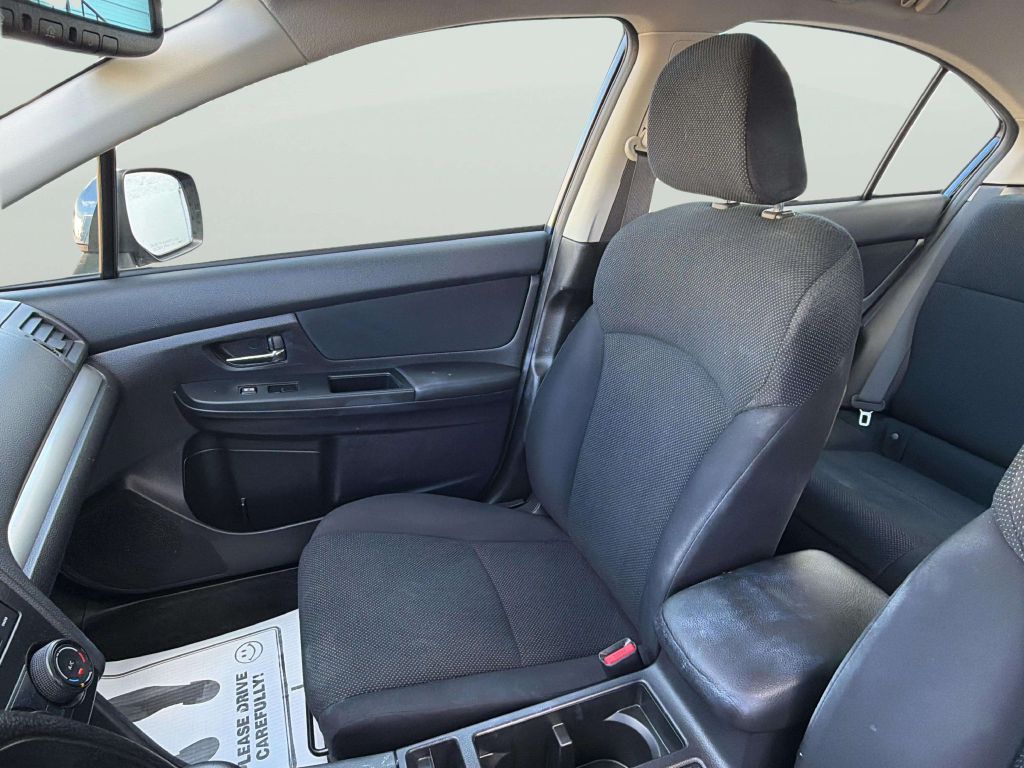 Photo 13 of this SUBARU IMPREZA