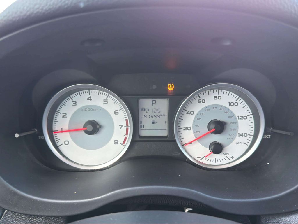Photo 21 of this SUBARU IMPREZA