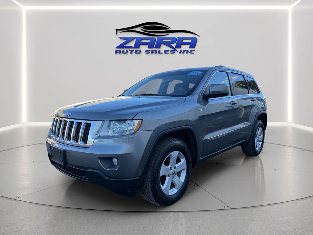 Photo 3 of this JEEP GRAND CHEROKEE