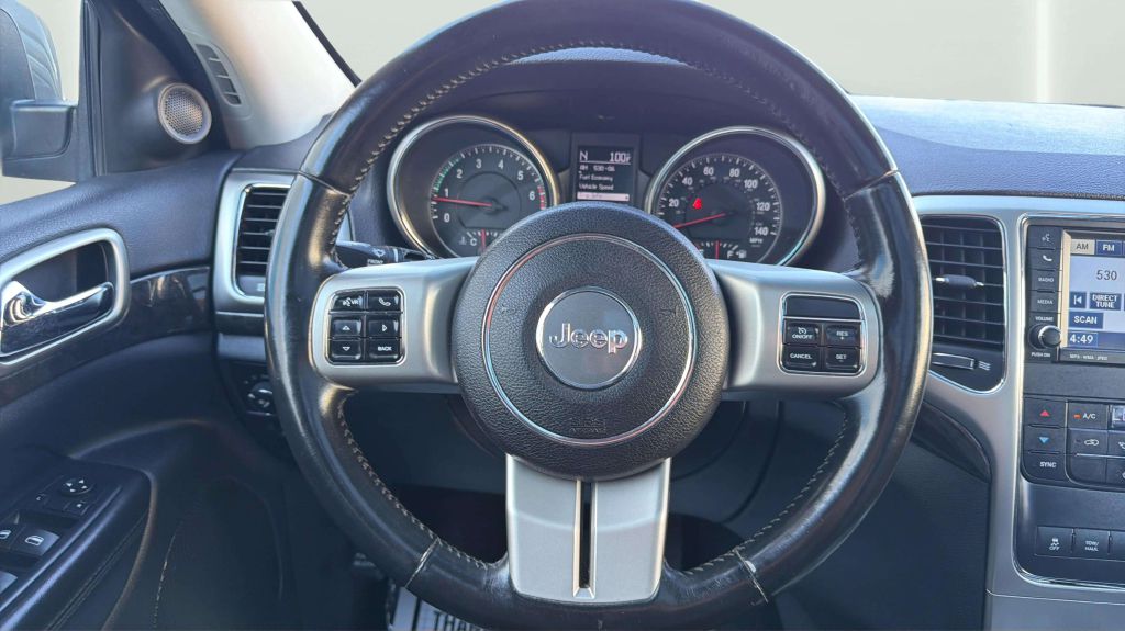 Photo 25 of this JEEP GRAND CHEROKEE