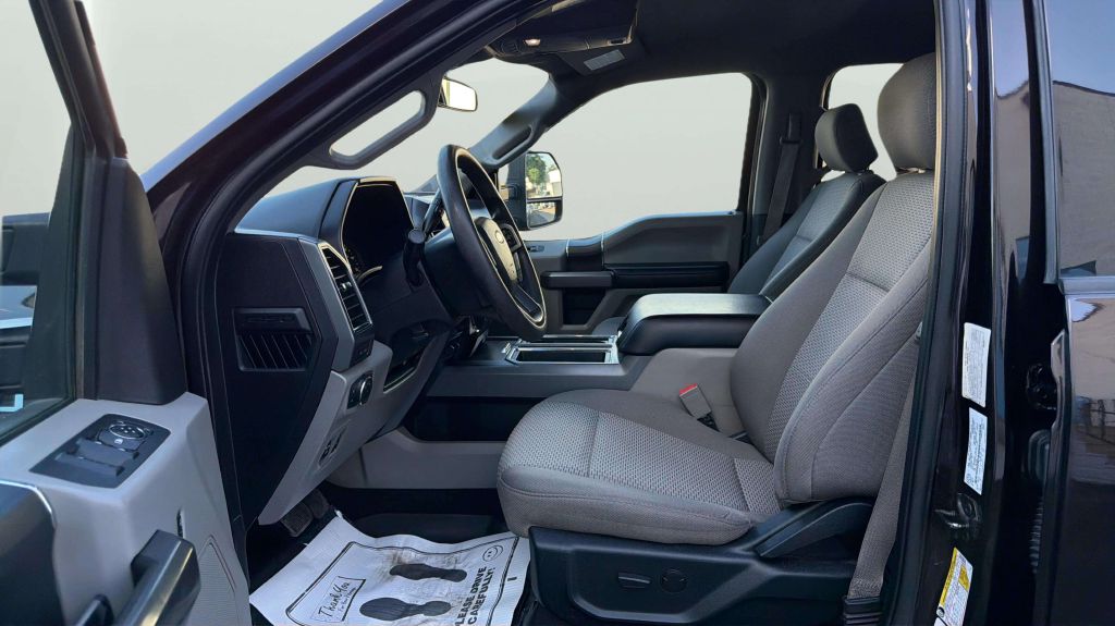 Photo 11 of this FORD F-150