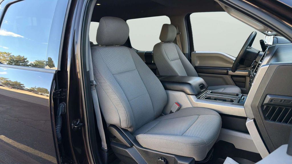 Photo 14 of this FORD F-150
