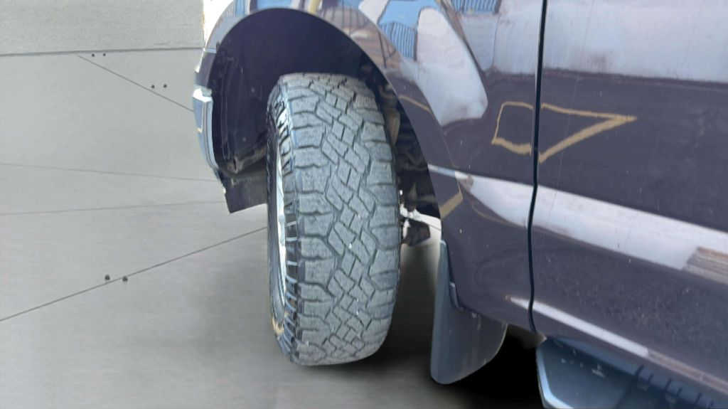 Photo 35 of this FORD F-150