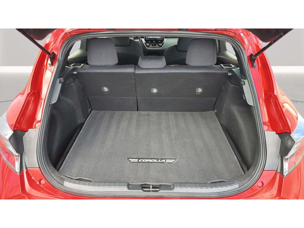 Photo 28 of this TOYOTA COROLLA HATCHBA