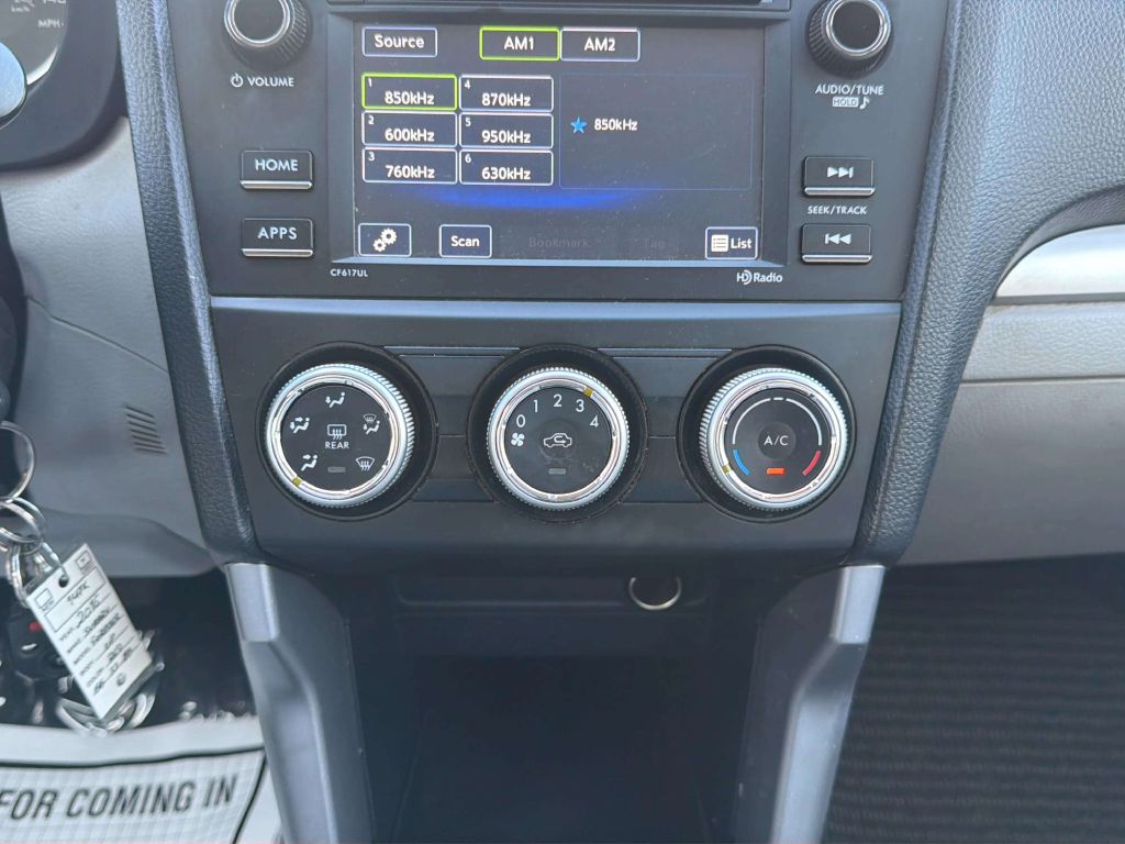 Photo 19 of this SUBARU FORESTER