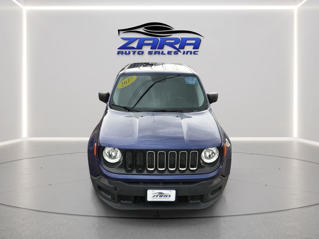 Photo 10 of this JEEP RENEGADE