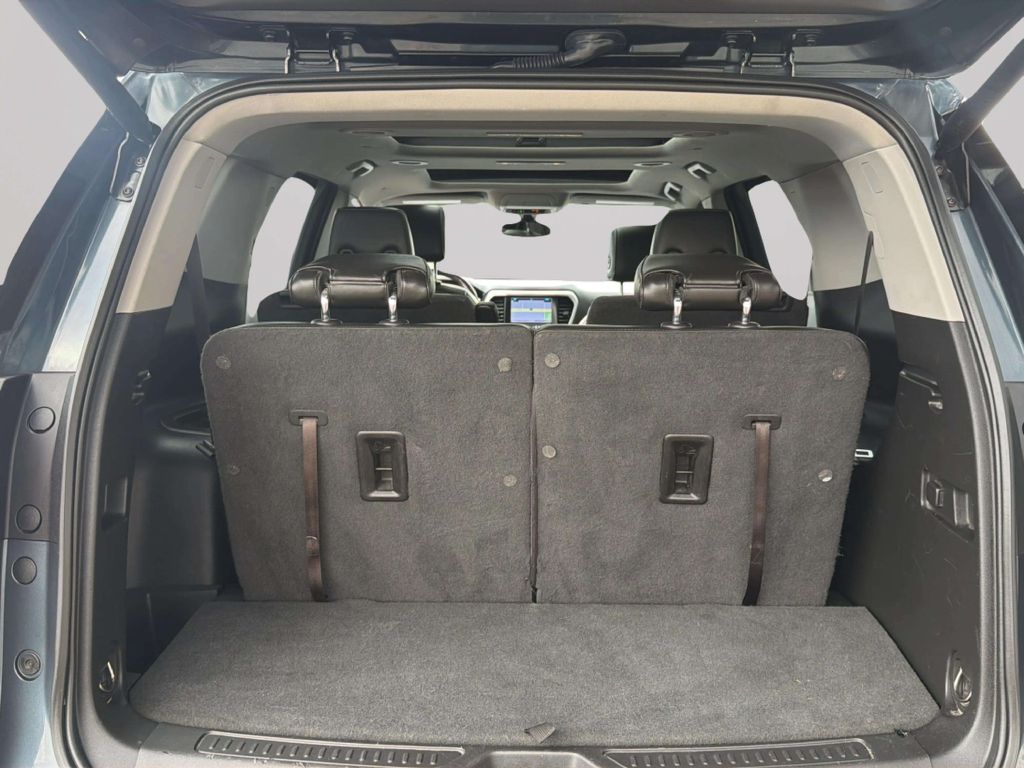 Photo 29 of this GMC ACADIA