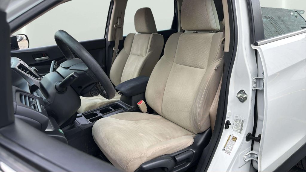Photo 12 of this HONDA CR-V